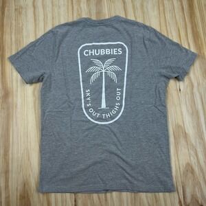 Chubbies T-shirt Mens Size Large Sky's Out Thighs Out Gray Summer Sun Funny